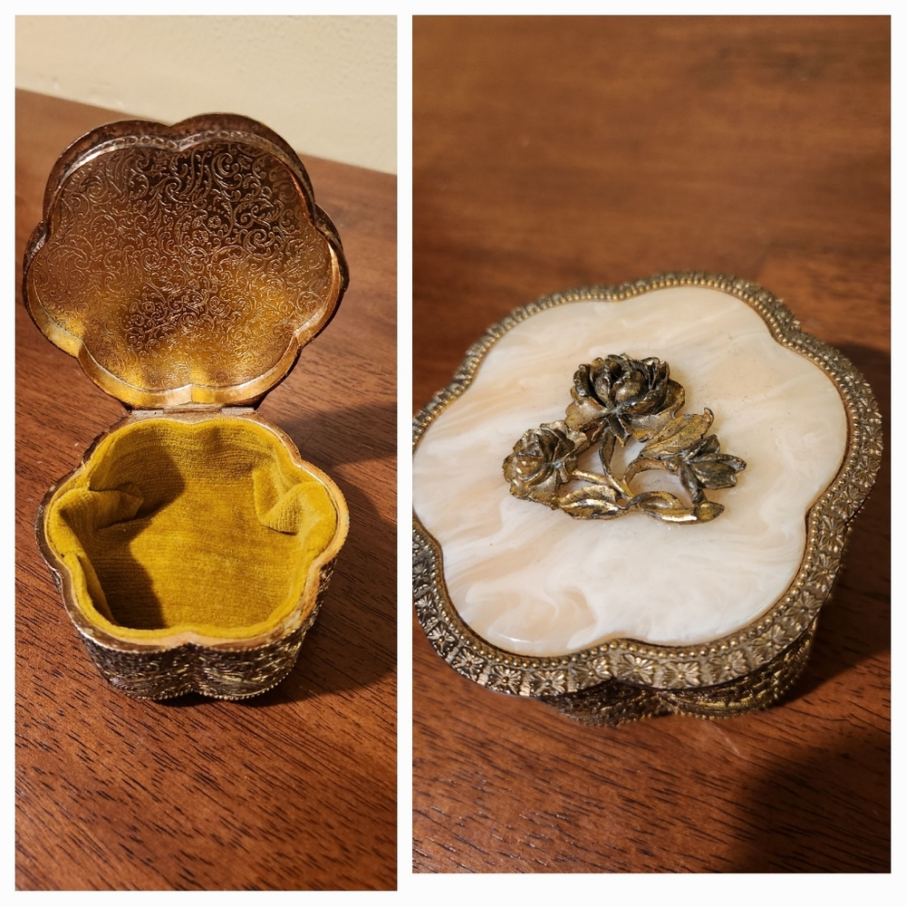 Vintage Mele Jewelry Box
